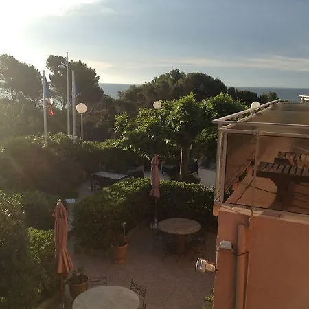 La Caravelle 3*