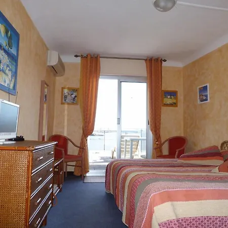 La Caravelle